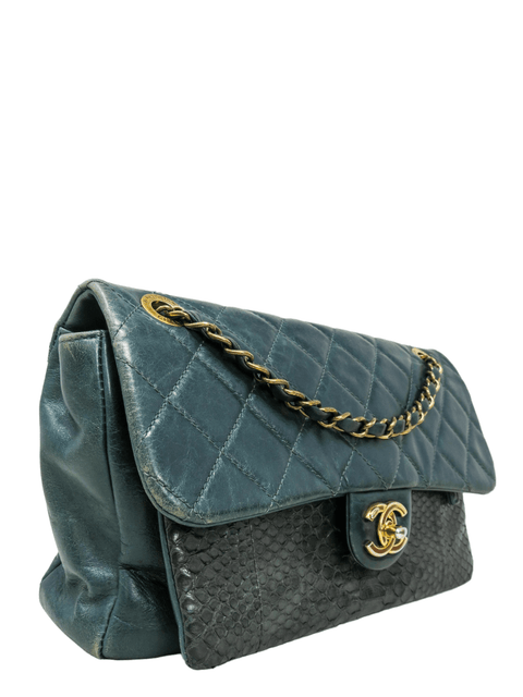 Bolso "Green Quilted Leather and Python Flap Bag"