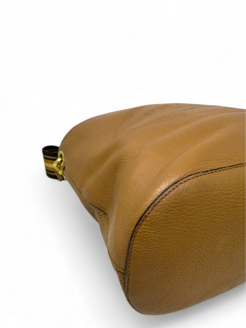 Bolso "Vitello Phenix Bucket Bag"