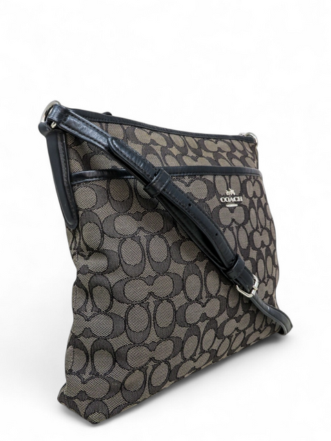 Bolso Negro