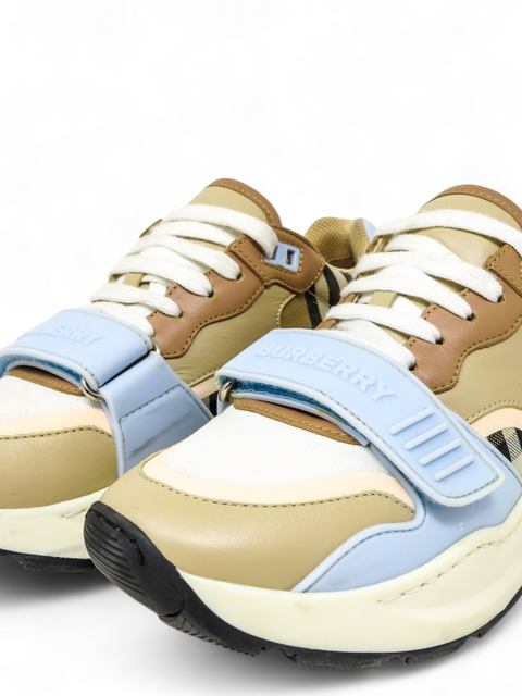 Tenis "Ramsey Story"