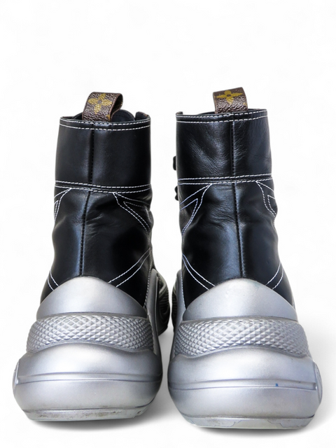 Tenis "Archligth Sneaker Boots"