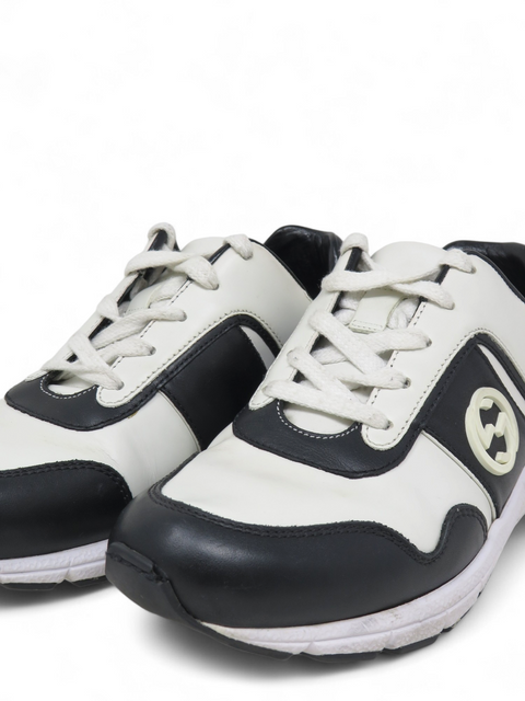 Tenis "Interlocking G Logo Leather Sneakers"