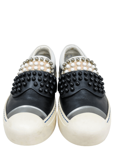 Tenis "Karlito Leather Sneakers"