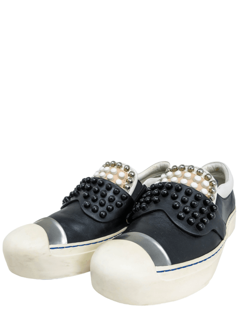 Tenis "Karlito Leather Sneakers"