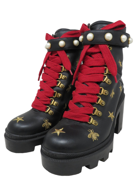 Botas "Calfskin Embroidered Lace Up Combat Ankle Boots"