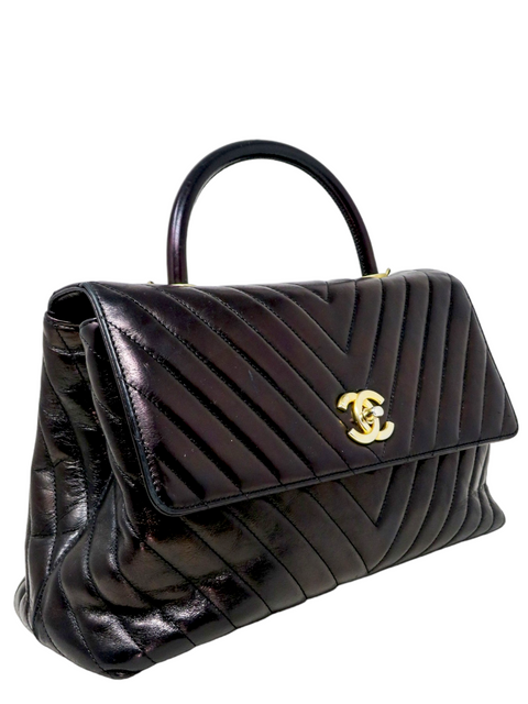 Bolso "Calfskin Chevron Quilted Large Coco Handle Flap"