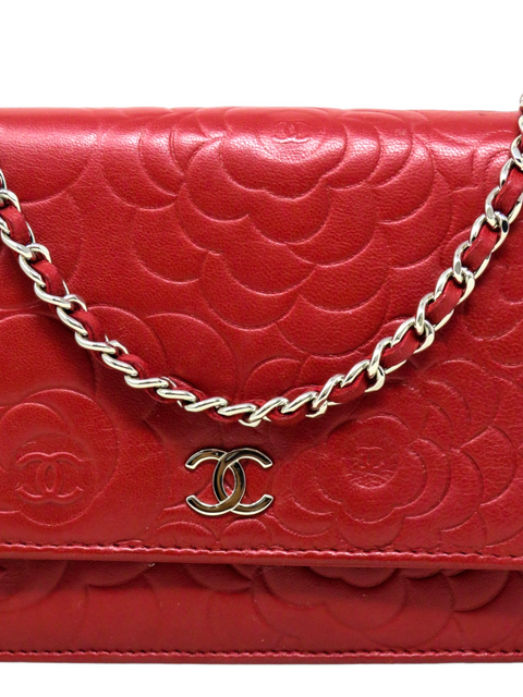 Bolso "Lambskin Camellia Embossed Wallet on Chain WOC"