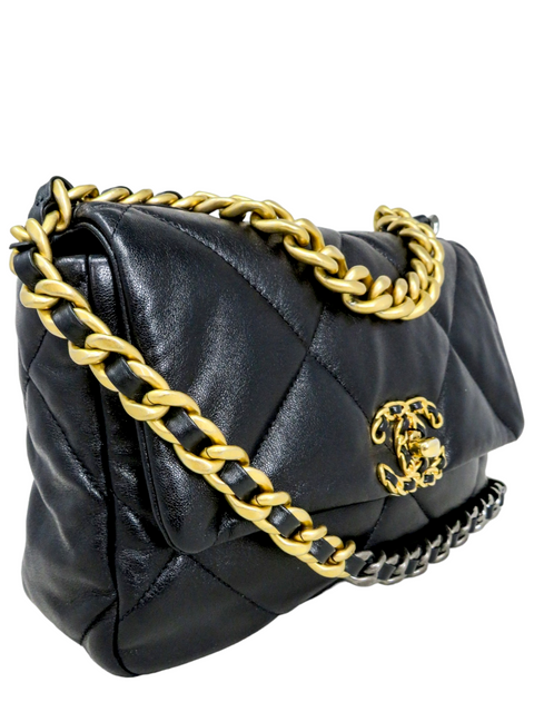 Bolso "Lambskin Quilted Medium Chanel 19 Flap"