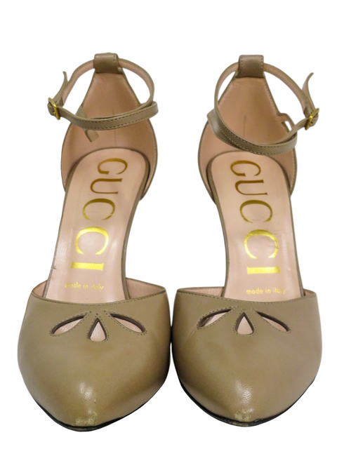 Tacones Cafés