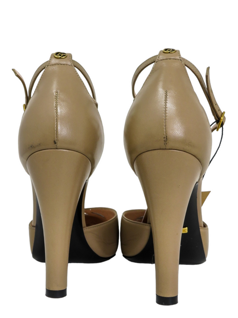 Tacones Cafés