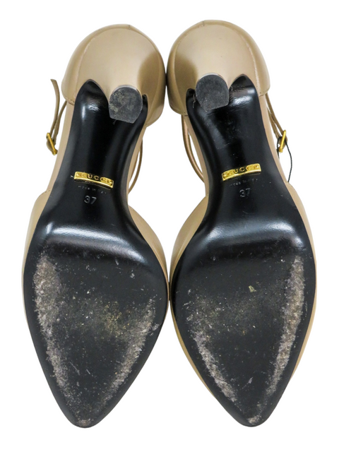 Tacones Cafés