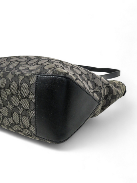 Bolso Negro