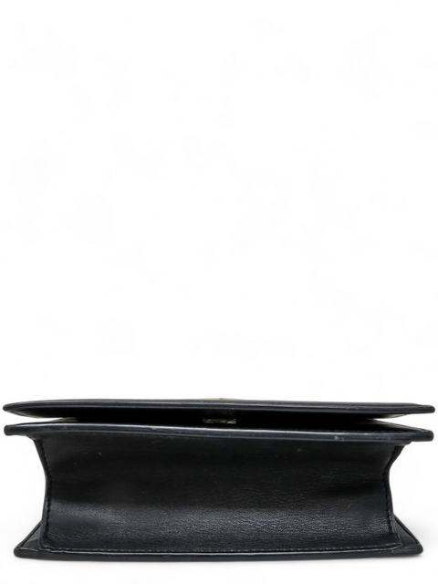 Bolso Negro