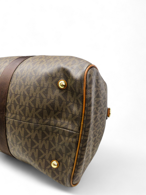 Maletín "Leather-Trimmed Coated Canvas Luggage and Travel Bag"