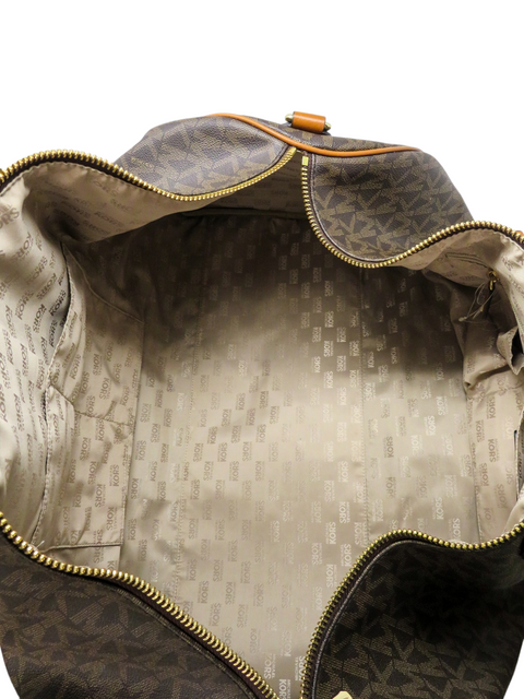 Maletín "Leather-Trimmed Coated Canvas Luggage and Travel Bag"