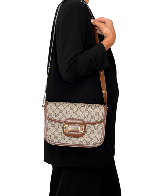 Bolso "Gucci Horsebit 1955 Medium Shoulder Bag"