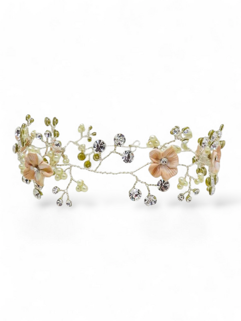 Tiara "Amber"