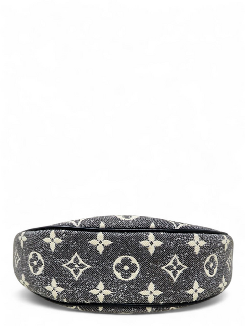 Bolso "Monogram Denim Loop Bag"