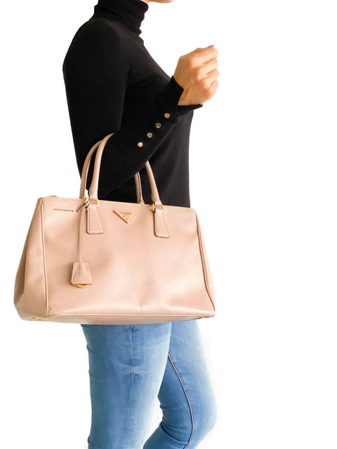 Cartera "Saffiano Lux Medium Galleria"