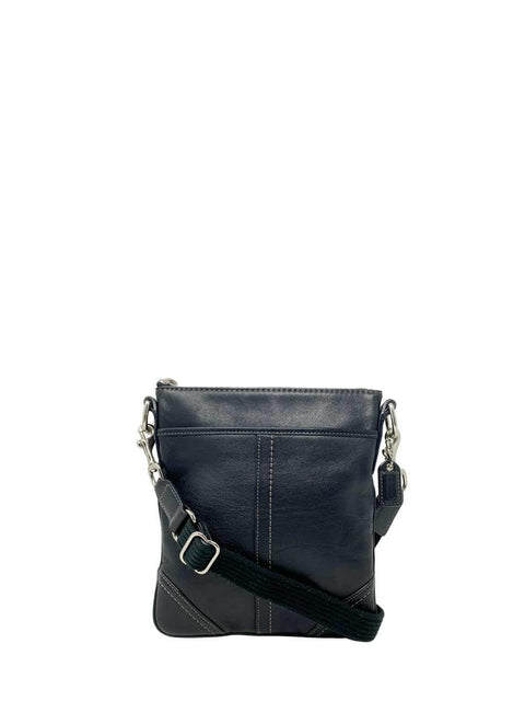 Cartera Coach
