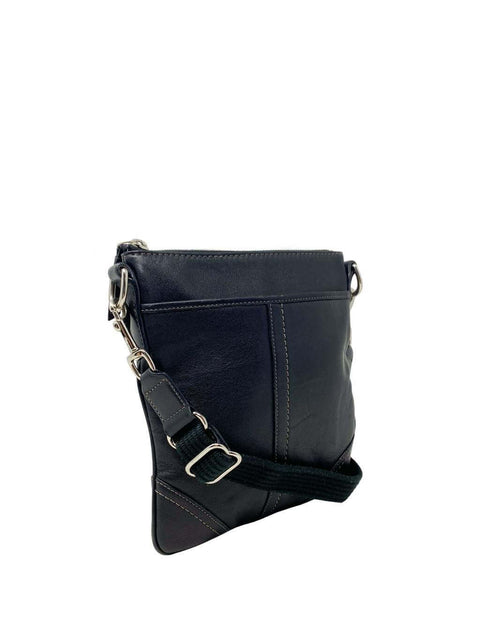 Cartera Coach