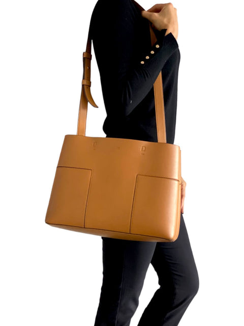 Bolso "Block-T Triple Compartment Leather Tote"