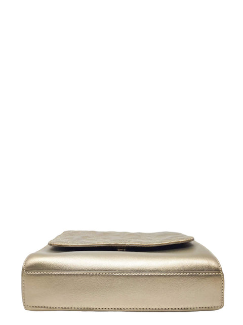 Cartera Dorada