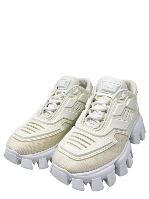 Tenis "Cloudburst Thunder Chunky Sneakers"