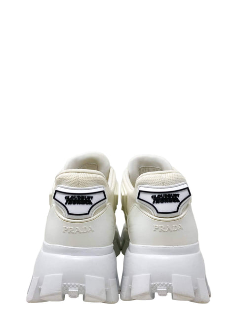 Tenis "Cloudburst Thunder Chunky Sneakers"