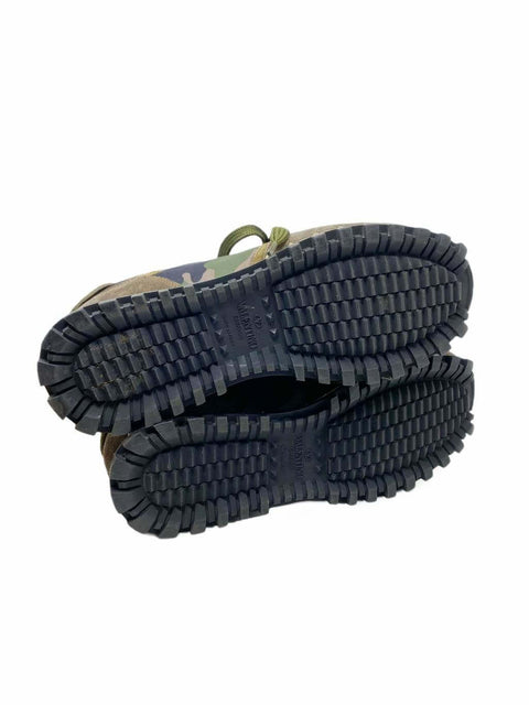 Tenis "Rockstud Accents Colorblock Pattern"