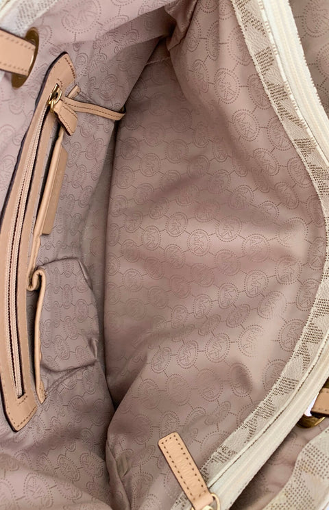 Cartera "Jet Set Traveler"