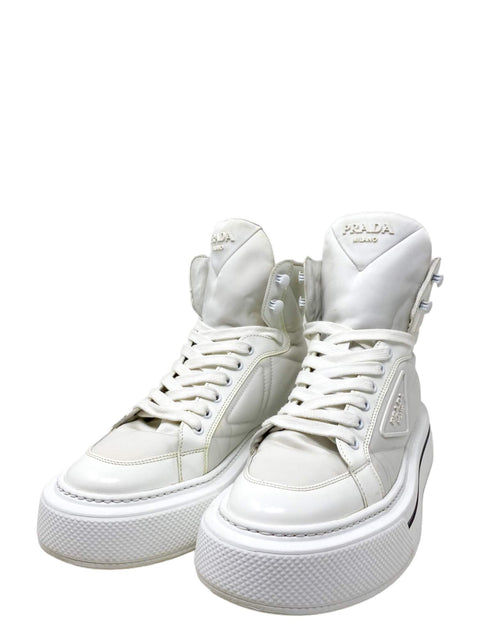 Tenis "Macro Re-Nylon and brushed leather high-top sneakers"