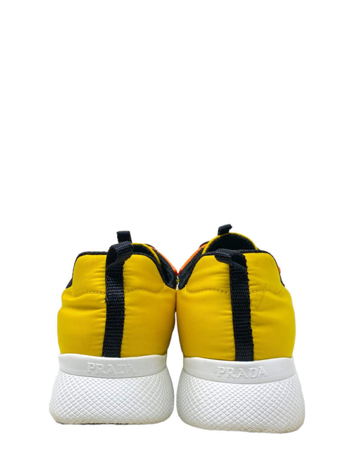 Tenis Amarillos