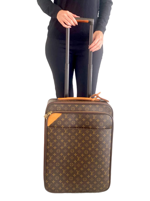 Maleta "Monogram Pégase Légère Business 55"