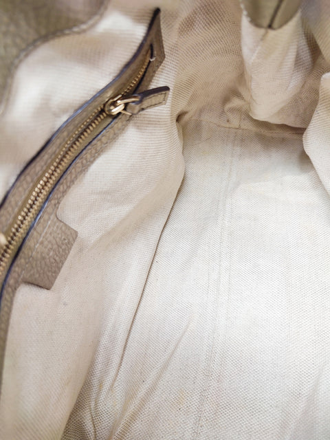 Cartera Dorada