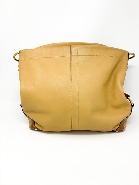 Cartera Coach