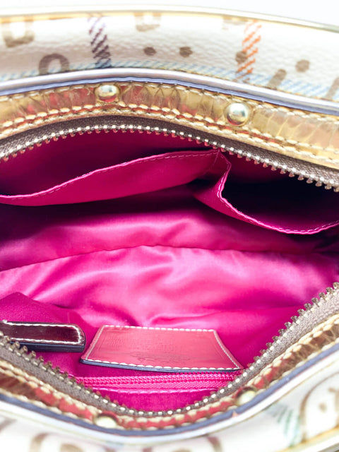 Cartera Coach