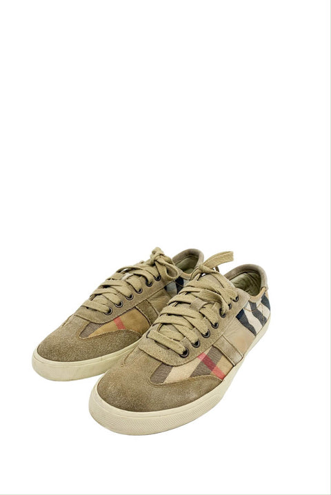 Tenis "Nova Check Low-Top Sneakers"