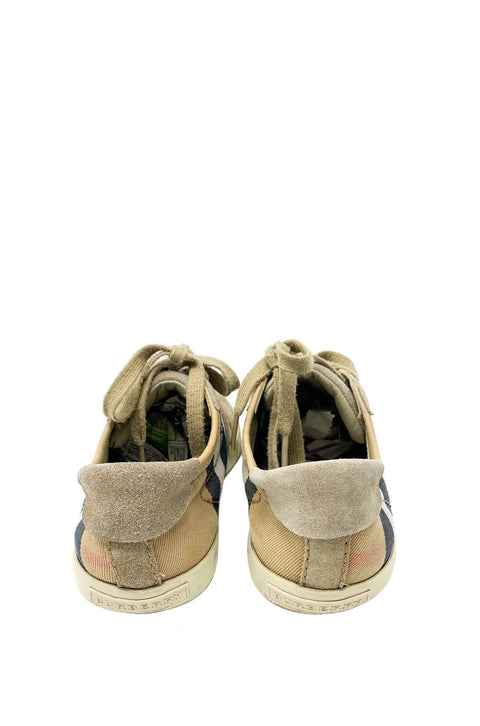 Tenis "Nova Check Low-Top Sneakers"