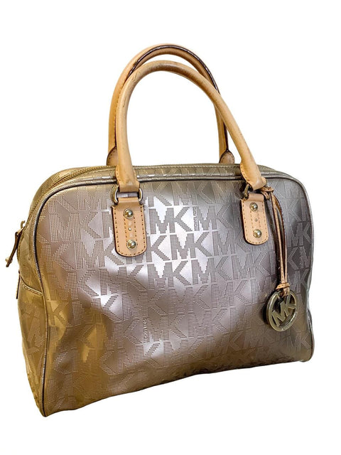 Cartera "Leather-Trimmed Monogram Handle Bag"
