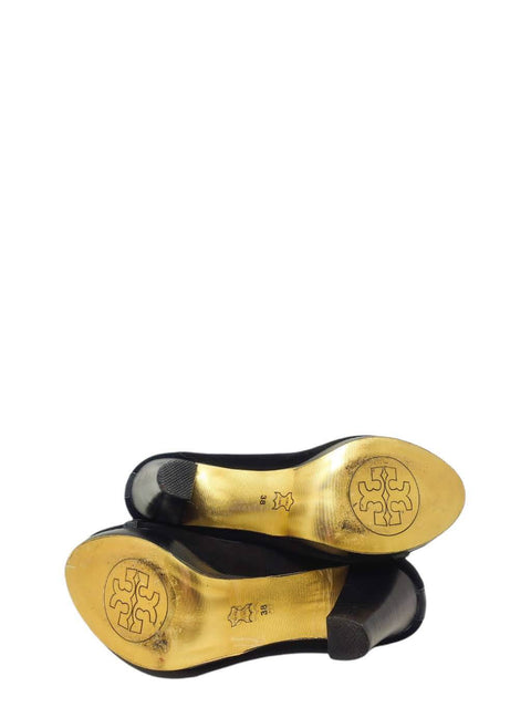Tacones Negros