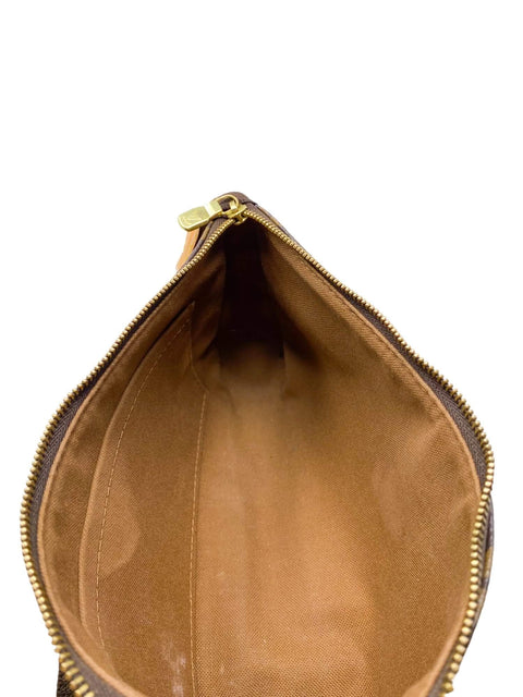 Bolso "Pochette Accesoires con Strap"