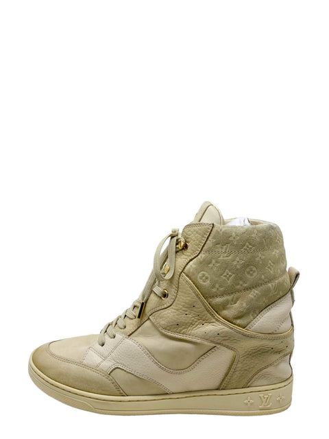 Tenis "Suede Wedge Sneakers"