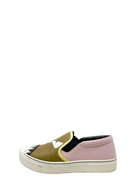 Tenis "Monster Slip-On Sneakers"