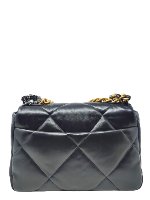 Bolso "Chanel 19 Lambskin, Gold-Tone, Silver-Tone & Ruthenium-Finish Metal Black"