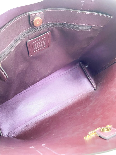 Cartera Morada