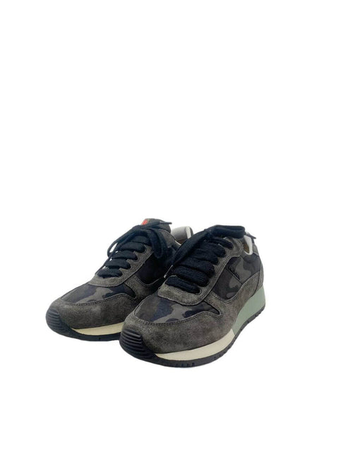 Tenis Grises