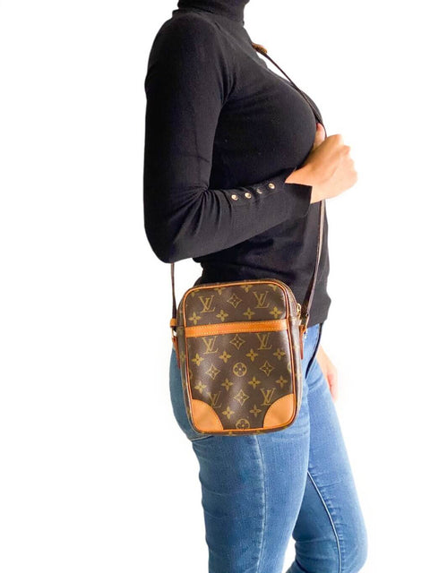 Cartera "Monogram Danube Crossbody"