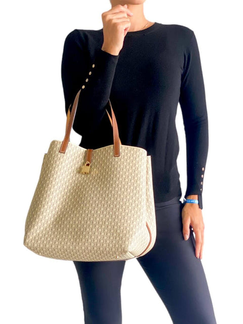 Cartera "Matryoshka Locked M"