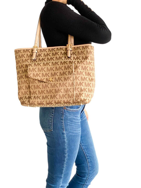 Cartera Café